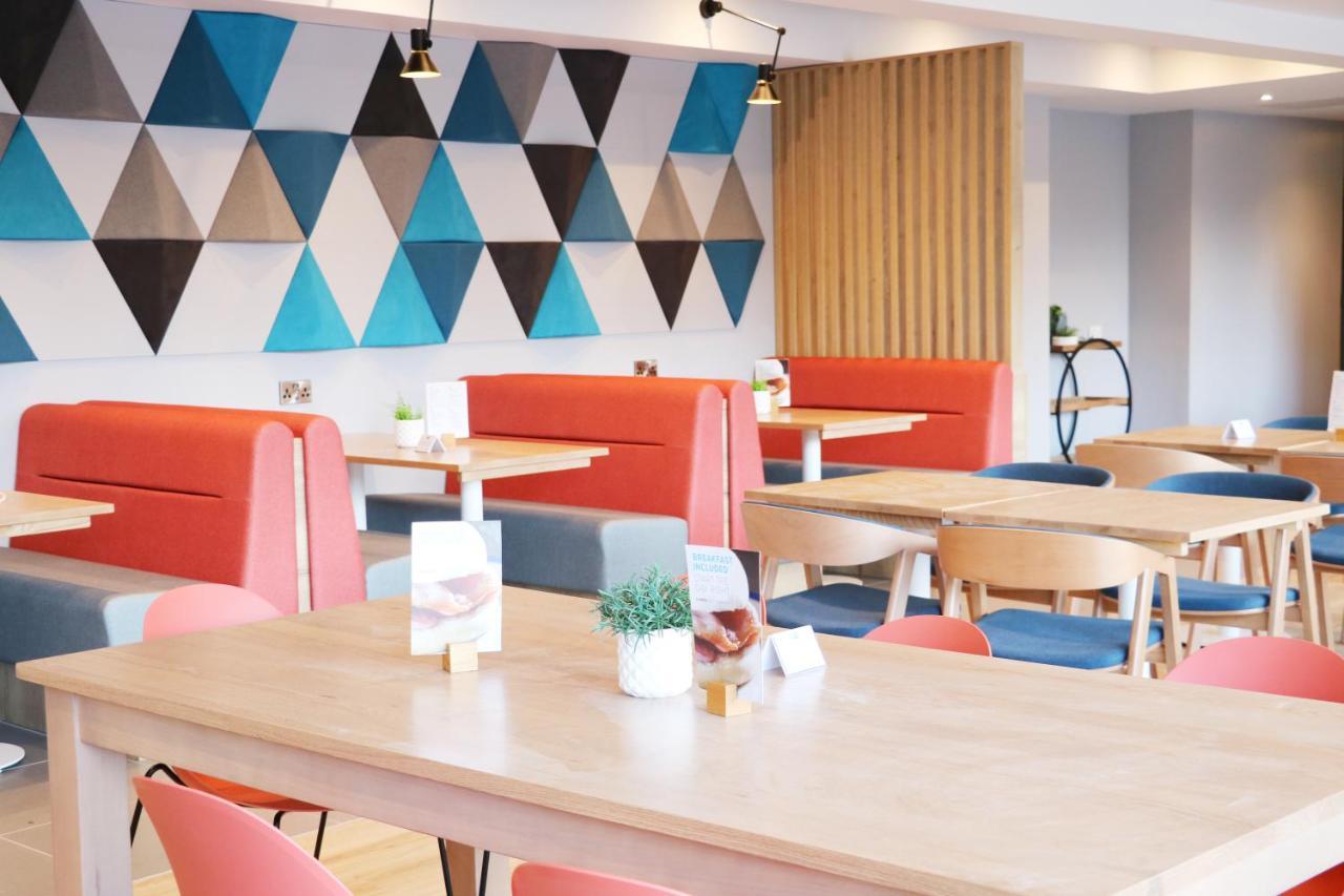 Hotel Express, Racecourse By Ihg Chester