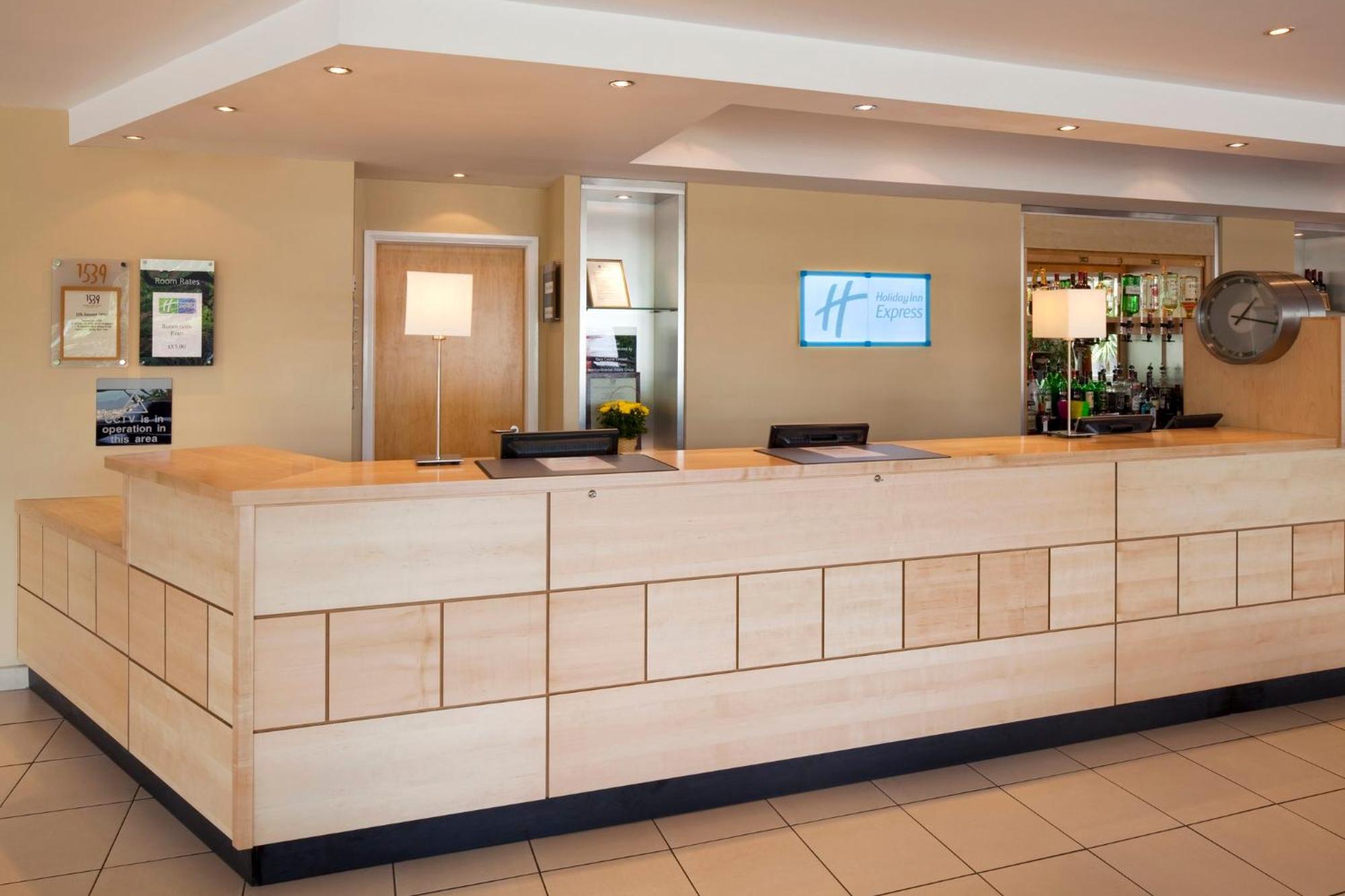 Express, Racecourse By Ihg 3* Chester