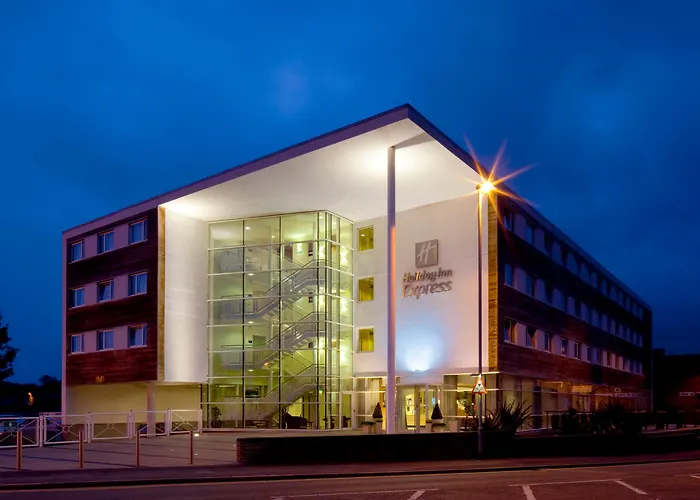Holiday Inn Express, Chester Racecourse By Ihg